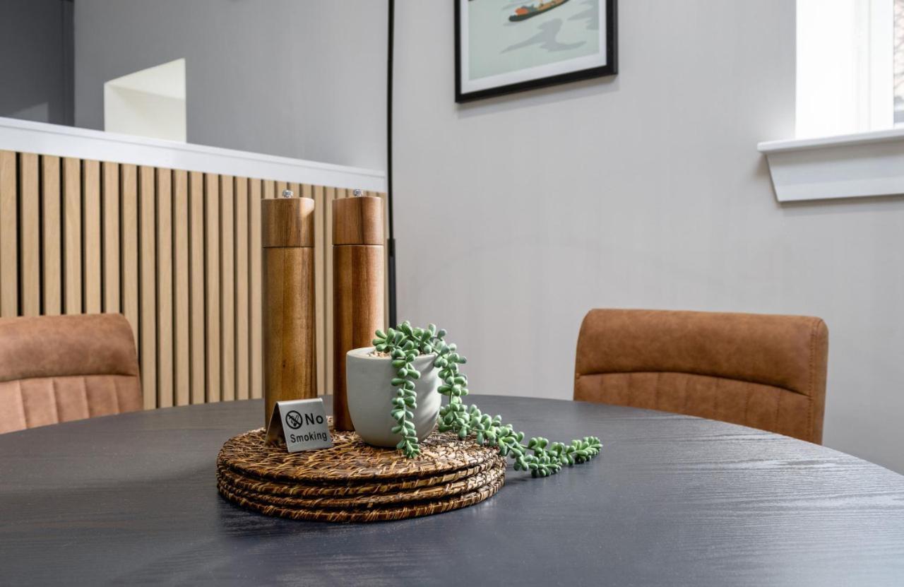 סטירלינג Highland Hideaway Apartment מראה חיצוני תמונה